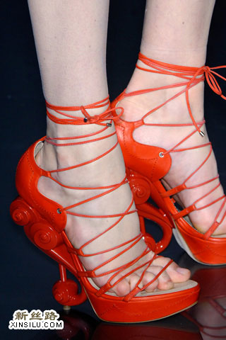 Christian Dior 09ĸ߼(j)ŮbT_(ti)Ь